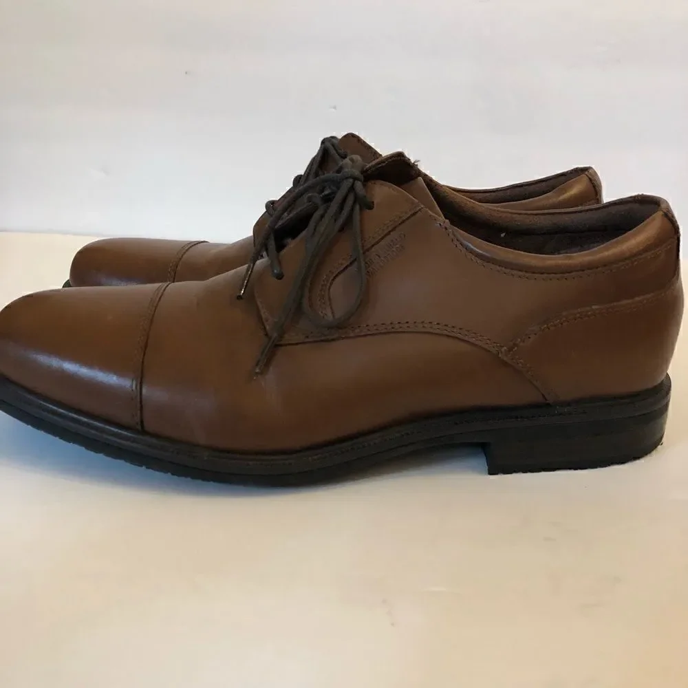 Rockport Essential Detail II cap toe shoe Brown 8